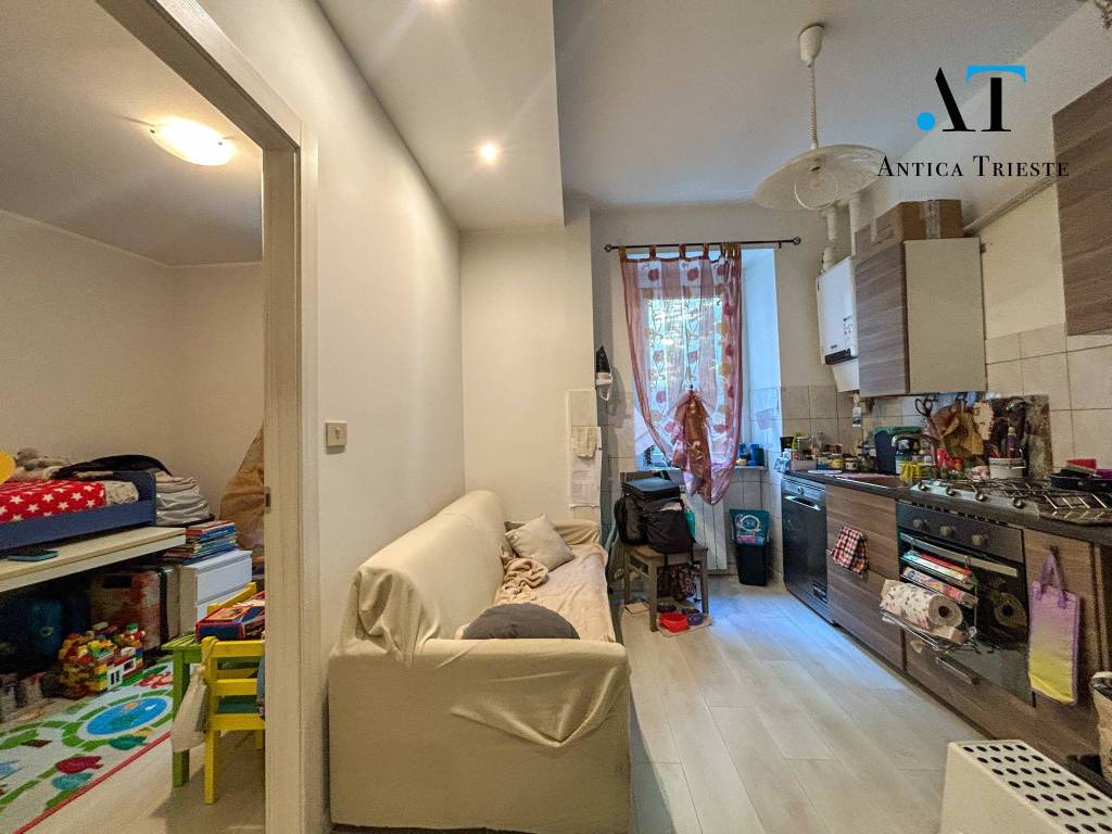 Appartamento a Trieste in Via Antonio Baiamonti, 4 - Foto 5