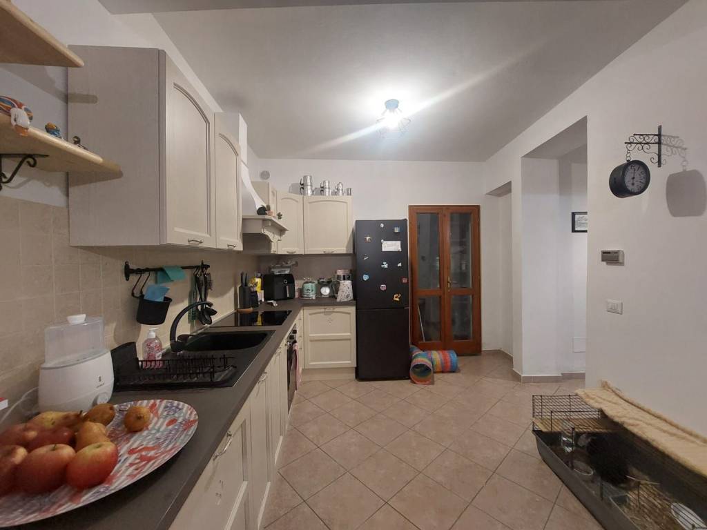 Appartamento a Vernio in Via Le Piana, 8 - Foto 3