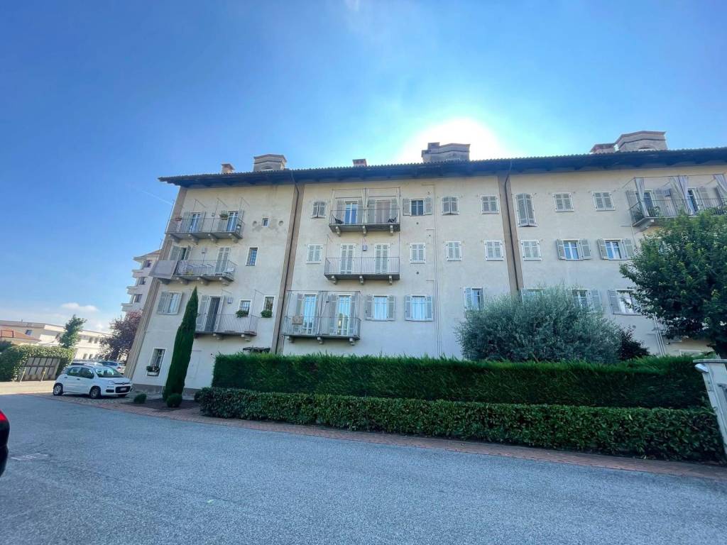 Appartamento a Verzuolo in Via Don Luigi Orione - Foto 2