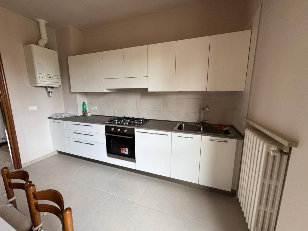 Appartamento a Parma in Via Passo del Bocco - Foto 4