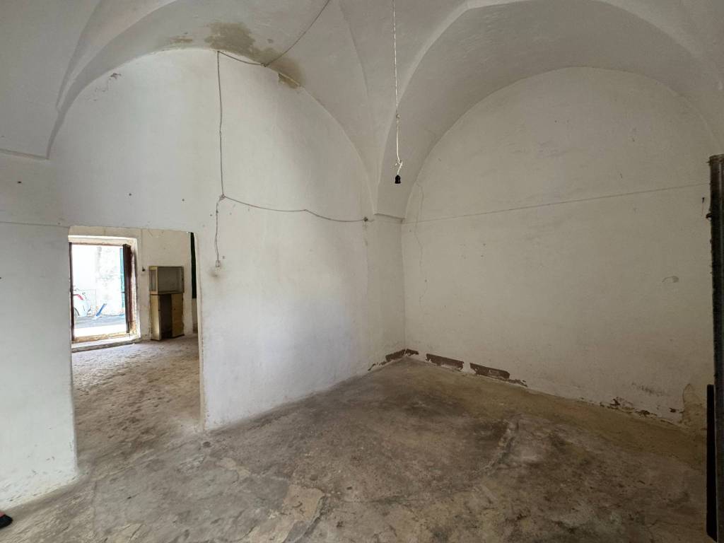 Casa indipendente a Taviano in Via Benedetto Cairoli - Foto 2