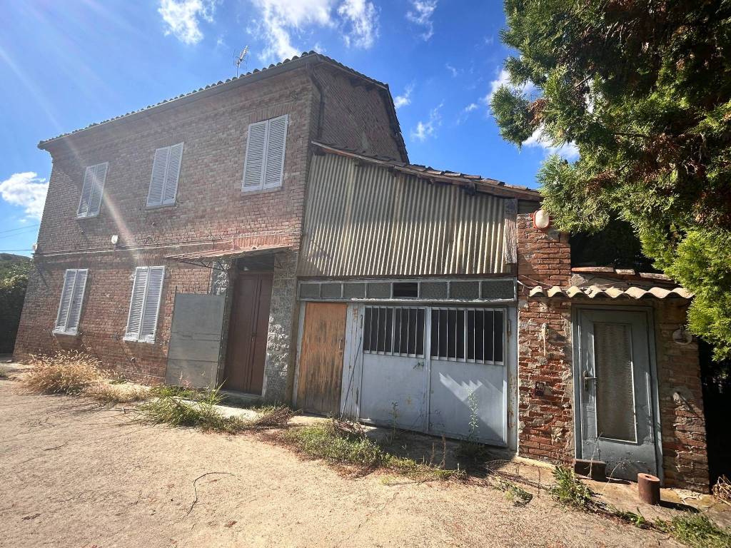 Rustico / casale a Castagnole delle lanze in Via Giovanni Abbate, 36 - Foto 2
