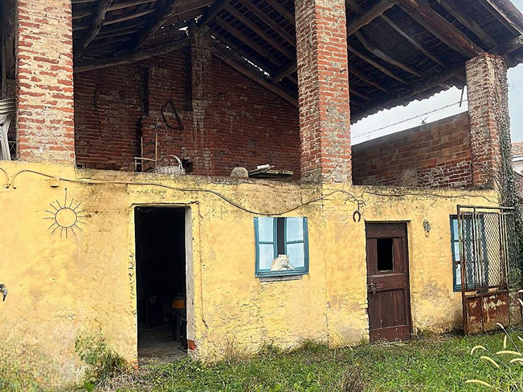 Casa indipendente a Palestro in Via Umberto I, 28 - Foto 3