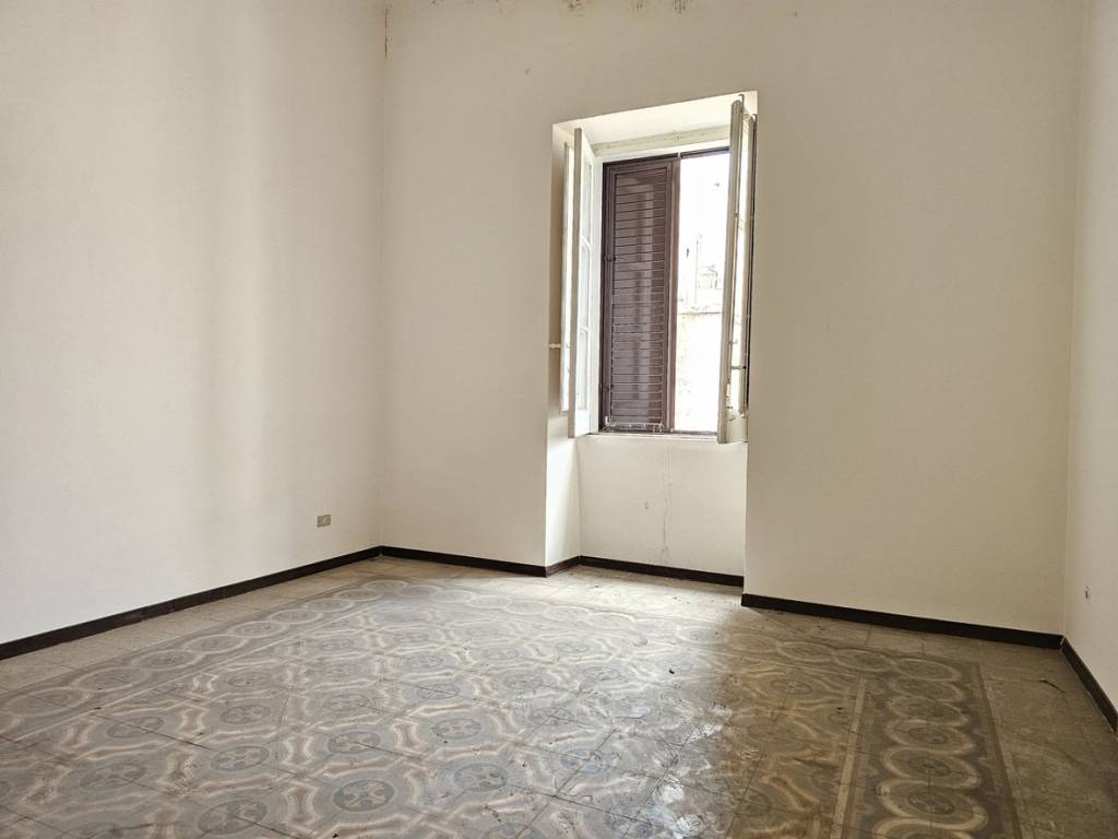 Appartamento a Taranto in Via Regina Elena, 118 - Foto 4