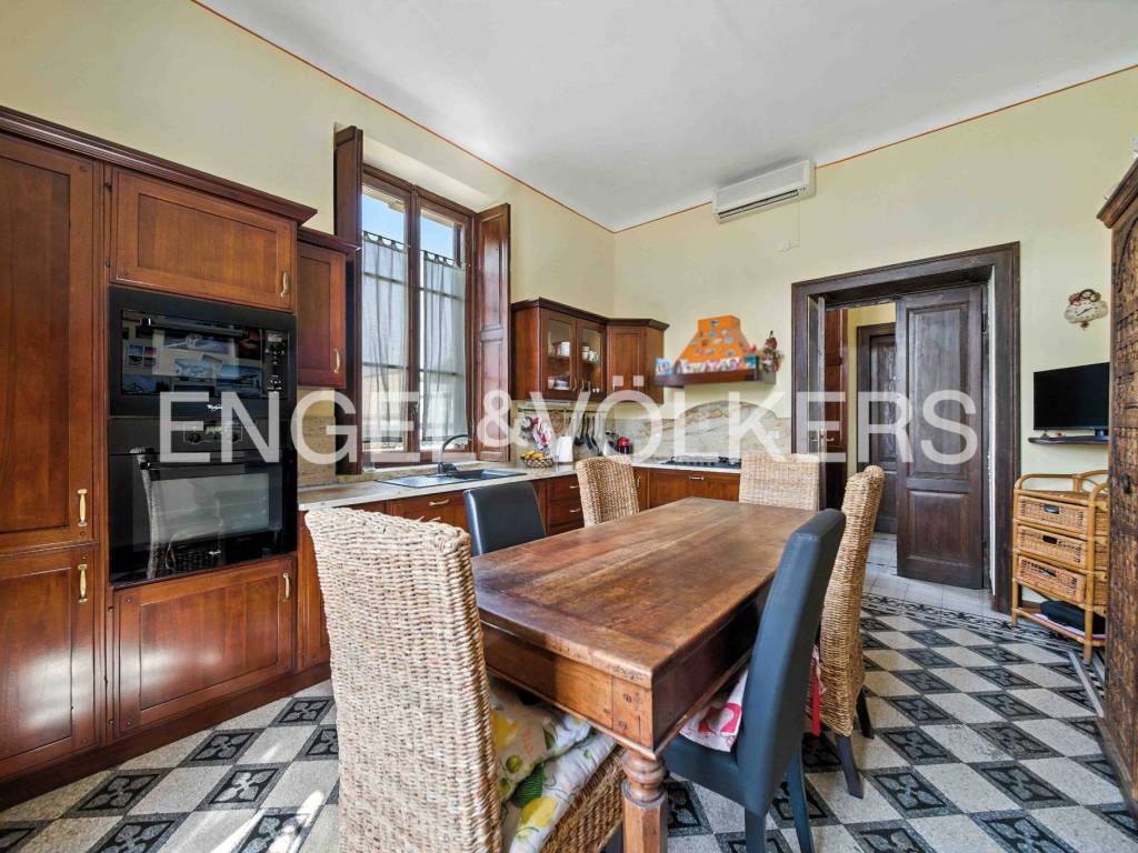 Villa a Castronno in Via Stazione - Foto 5