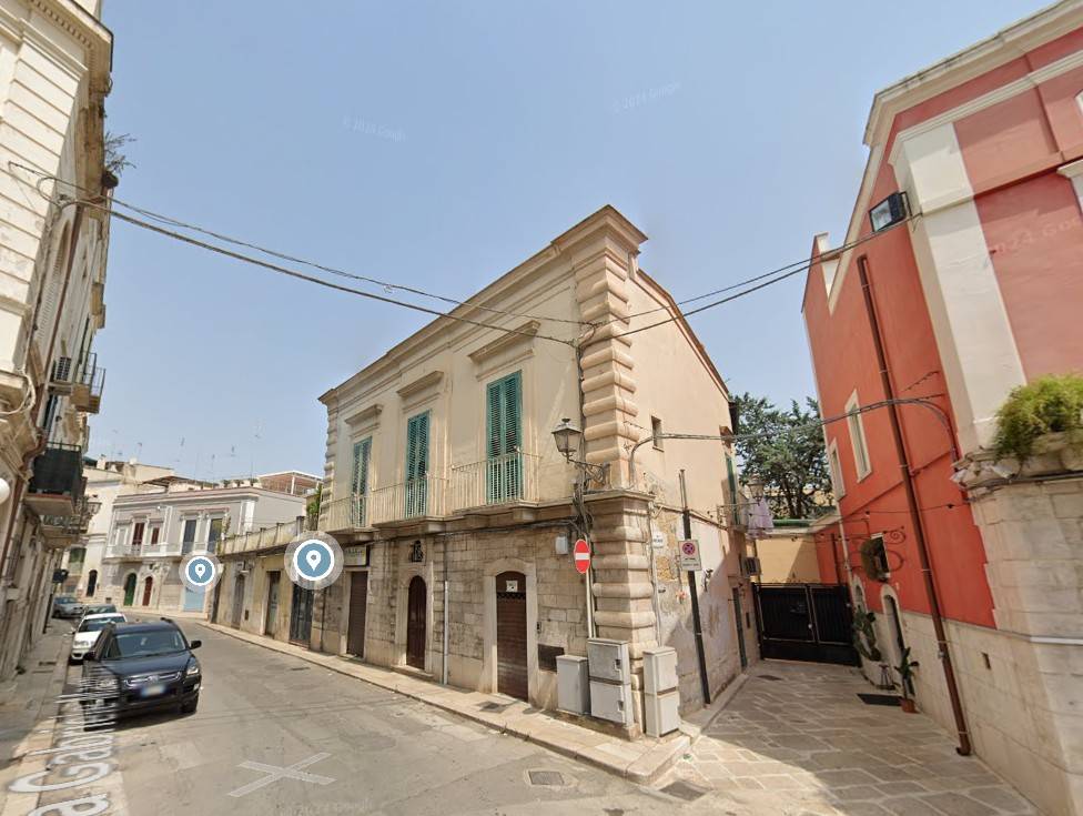 Appartamento a Andria in Via Gabriele Manthonè, 9 - Foto 2