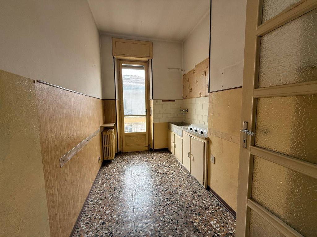 Appartamento a Asti in Via Domenico Ratti, 4 - Foto 2
