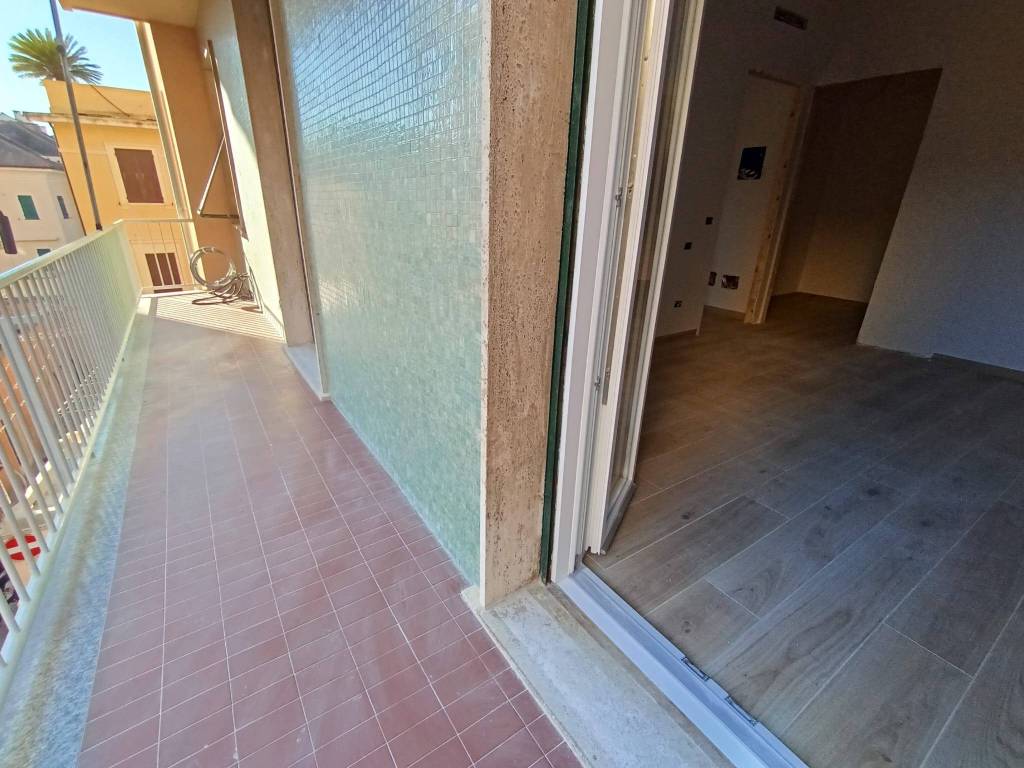 Appartamento a Varazze in Via Francesco Cilea, 54 - Foto 3