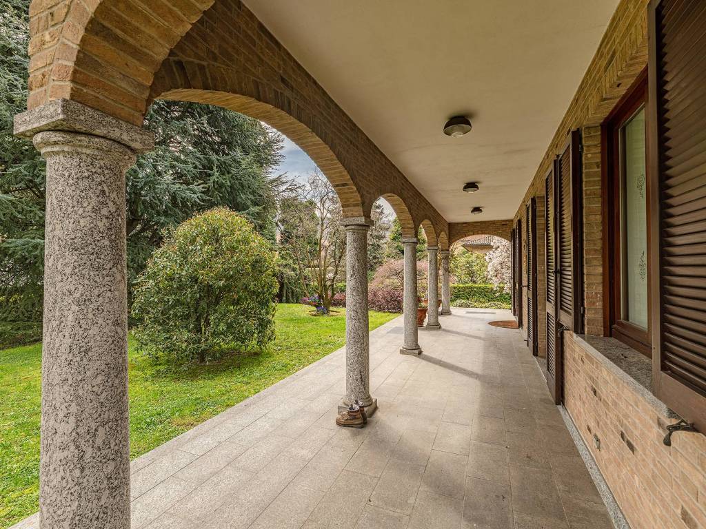 Villa a Brivio in Via Giulio Prinetti, 24 - Foto 2