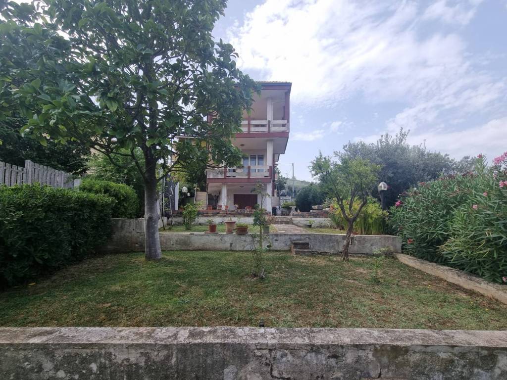 Villa a Pescara in Strada Colle Pineta, 44 - Foto 4