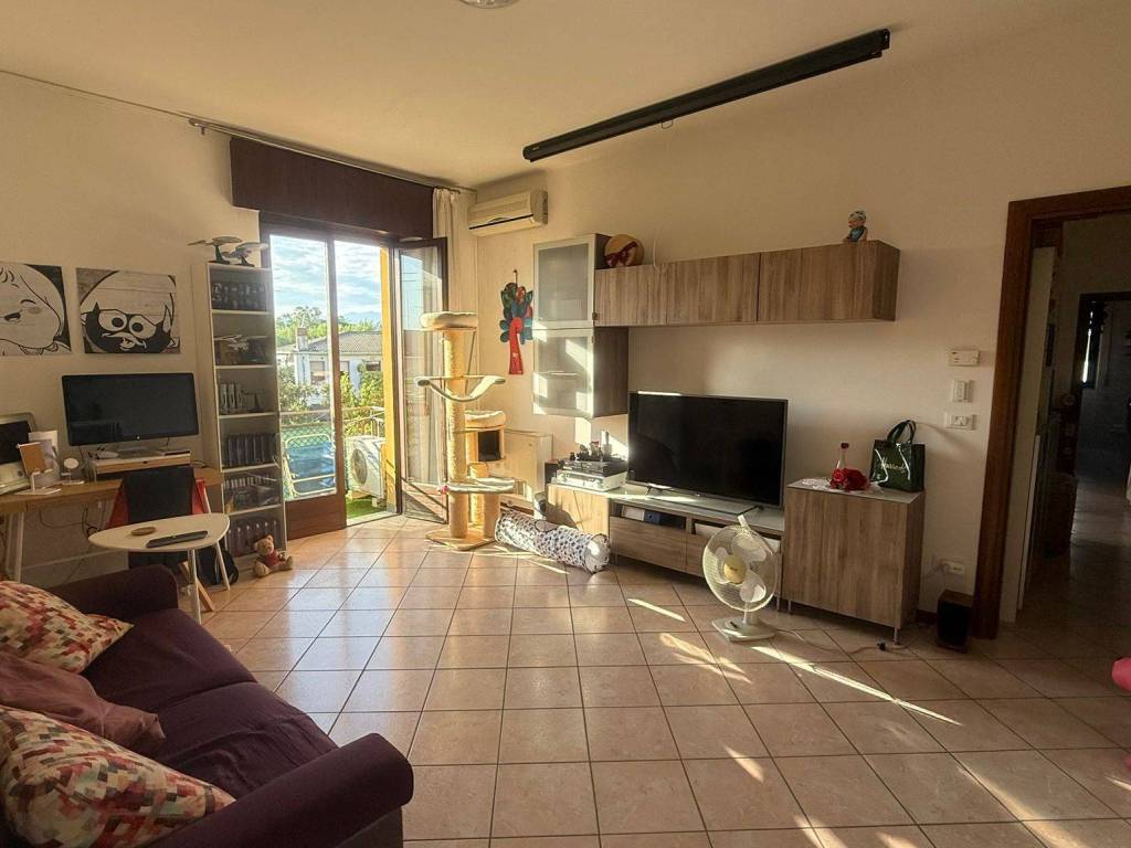 Appartamento a Verona in Via Adda, 6 - Foto 5
