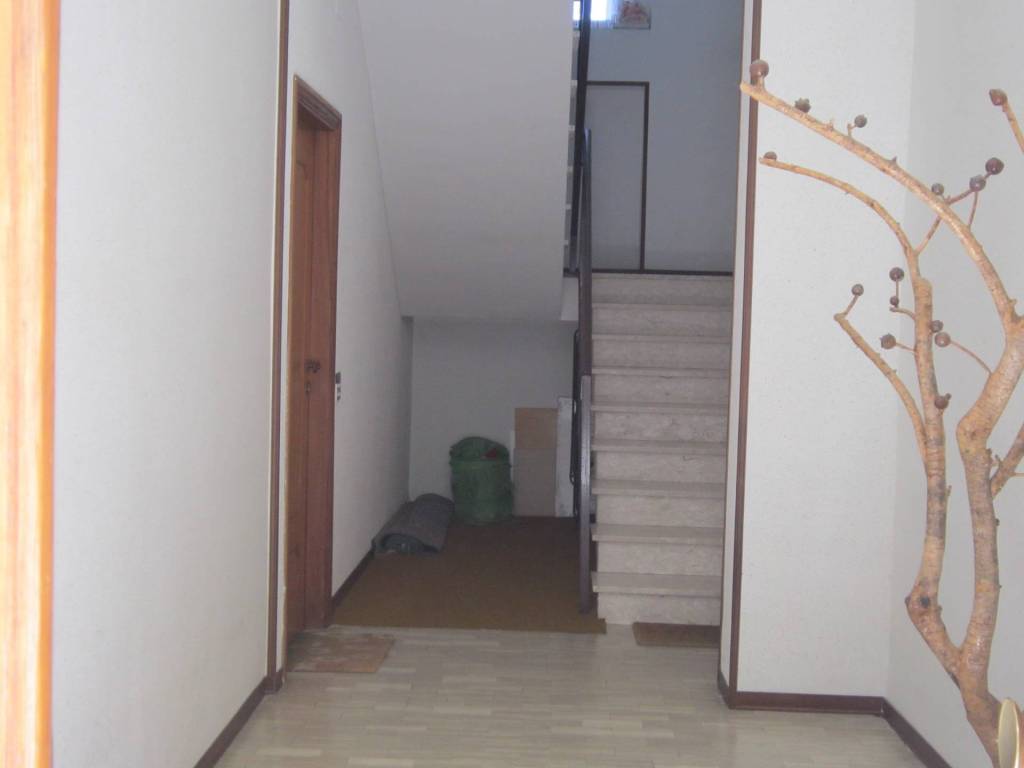 Appartamento a Belmonte del sannio in Via Circonvallazione, 27 - Foto 2