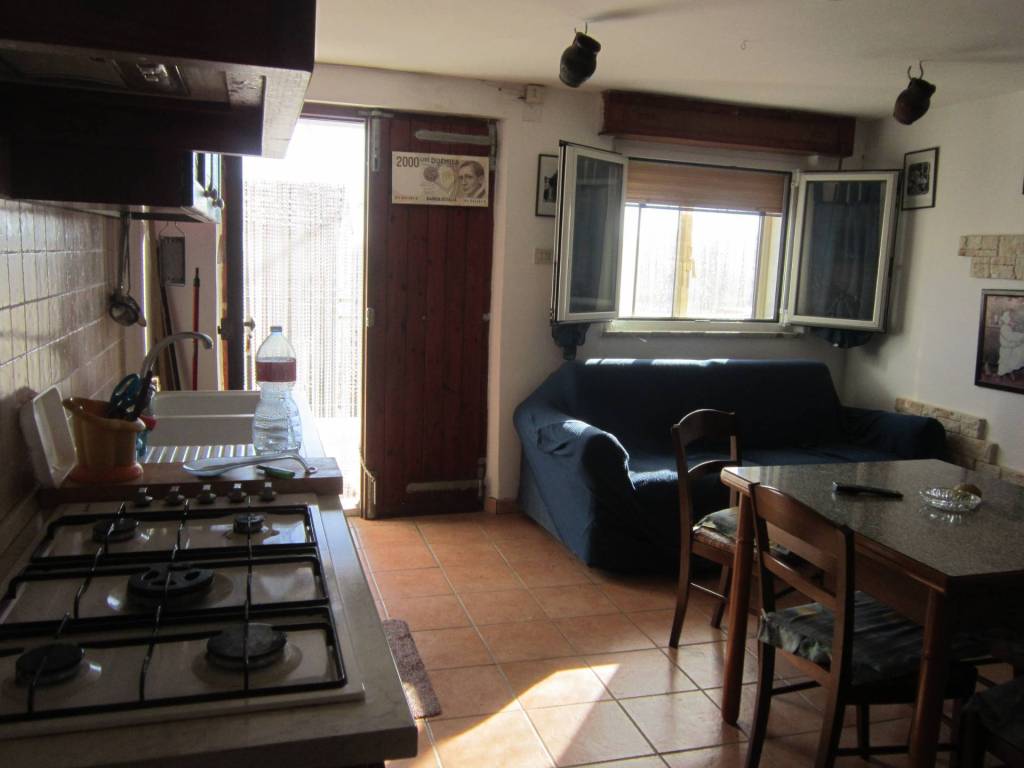 Casa indipendente a Belmonte del sannio in Contrada Castellana, 14 - Foto 5