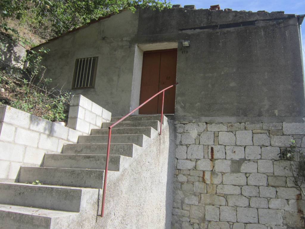 Casa indipendente a Schiavi di abruzzo in Frazione Badia - Foto 2