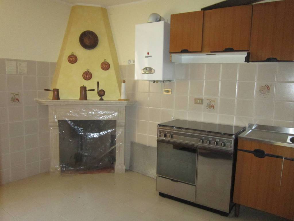 Casa indipendente a Agnone in Salita Tamburri, 28 - Foto 5