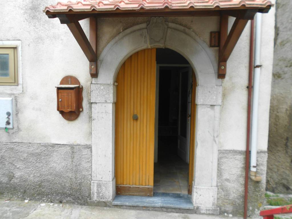 Casa indipendente a Pietrabbondante in Via Roma, 1 - Foto 3