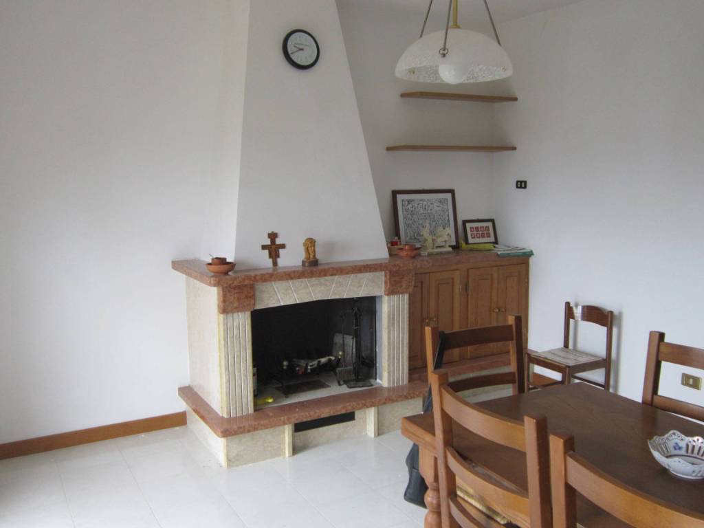 Appartamento a Agnone in Viale Castelnuovo Prima Traversa, 25 - Foto 5