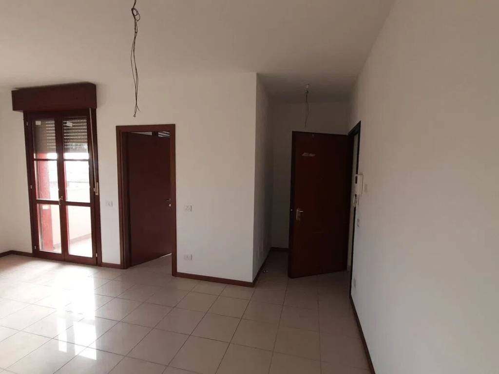 Appartamento a Mantova in Via Piero Bottoni, 19 - Foto 5