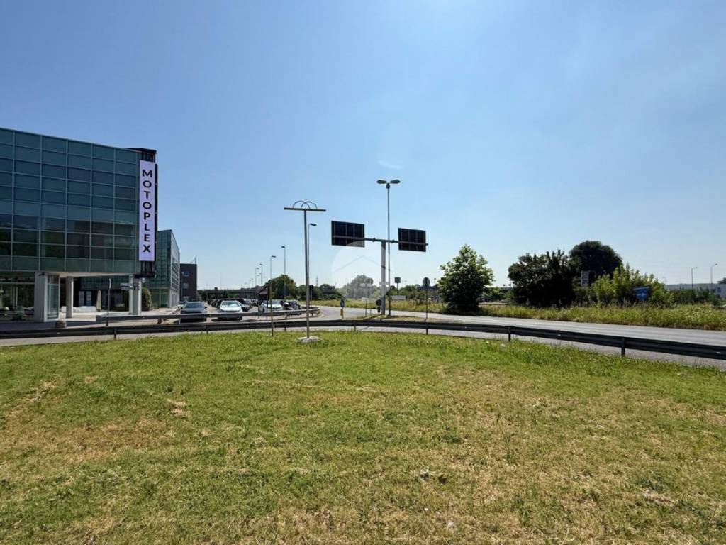 Immobile a Mantova in Via Renzo Zanellini - Foto 5