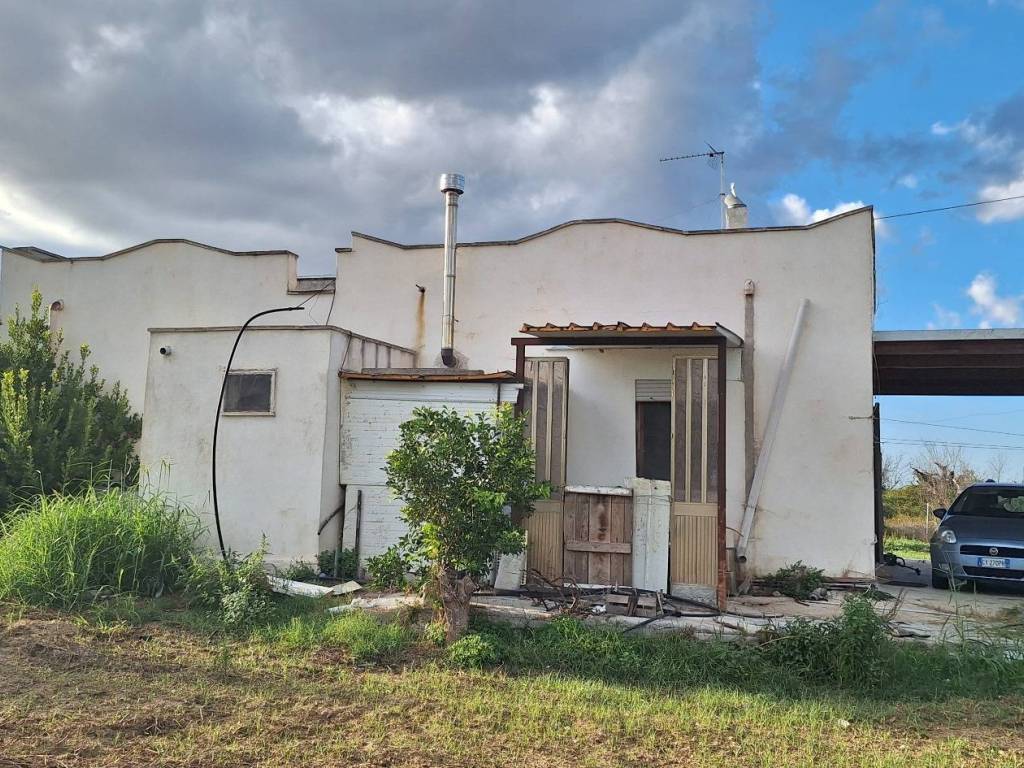 Rustico / casale a Cutrofiano in CONTRADA MANTI - Foto 2