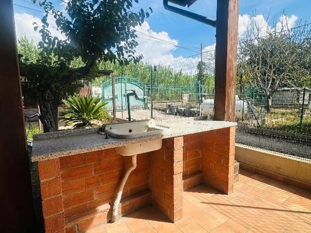 Villa a Terracina in Strada Lungo Canale - Foto 3