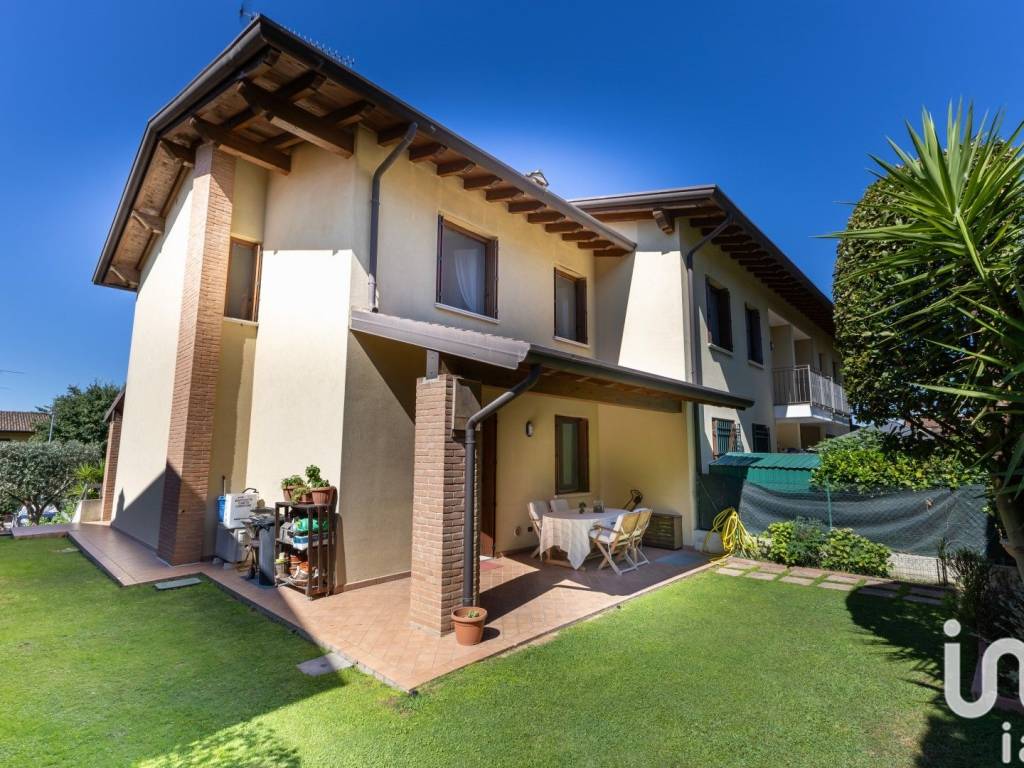 Villetta a schiera a Castiglione delle stiviere in Via Don Aldo Moratti, 106 - Foto 3