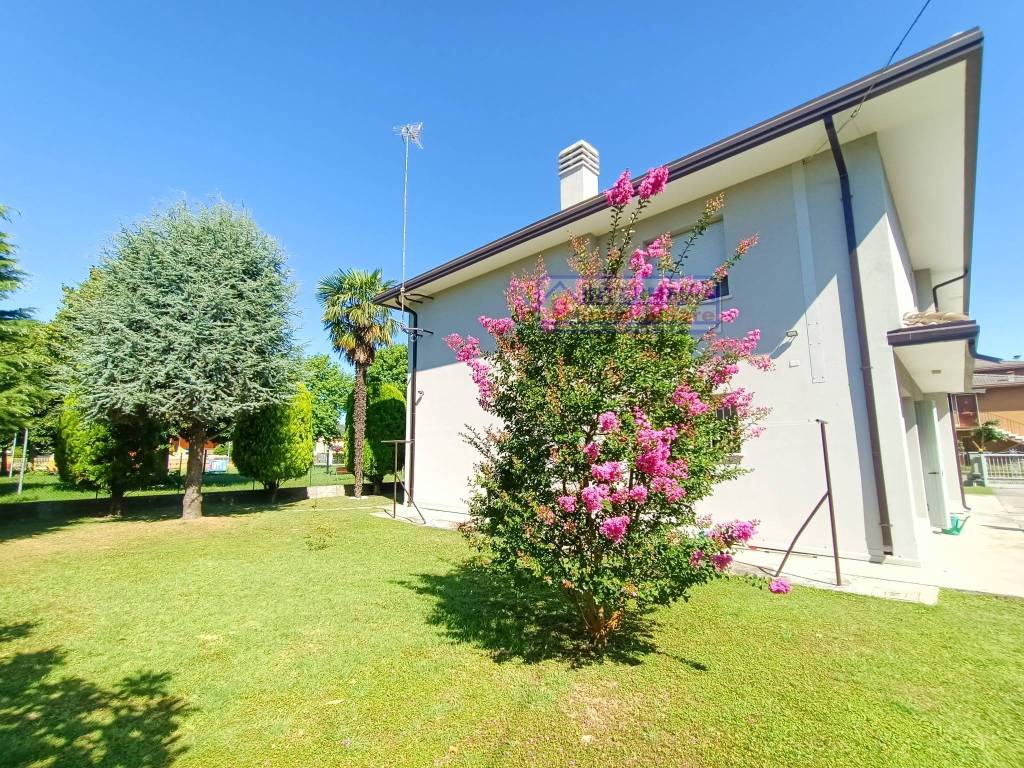 Villa a Adria in Via Angeli, 56 - Foto 4