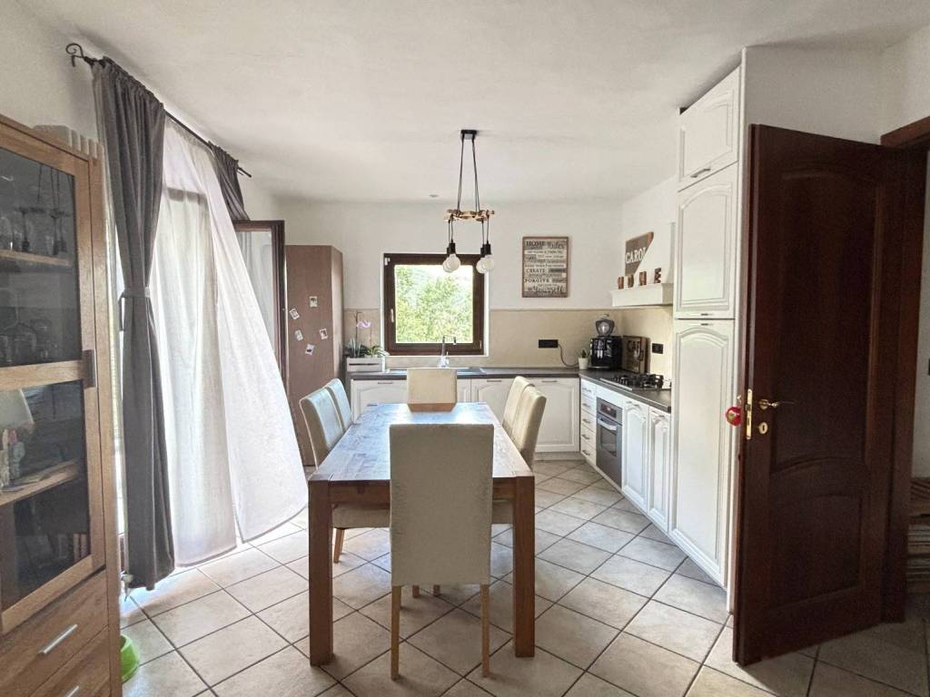 Appartamento a Gignod in Frazione Plan Chateau - Foto 5