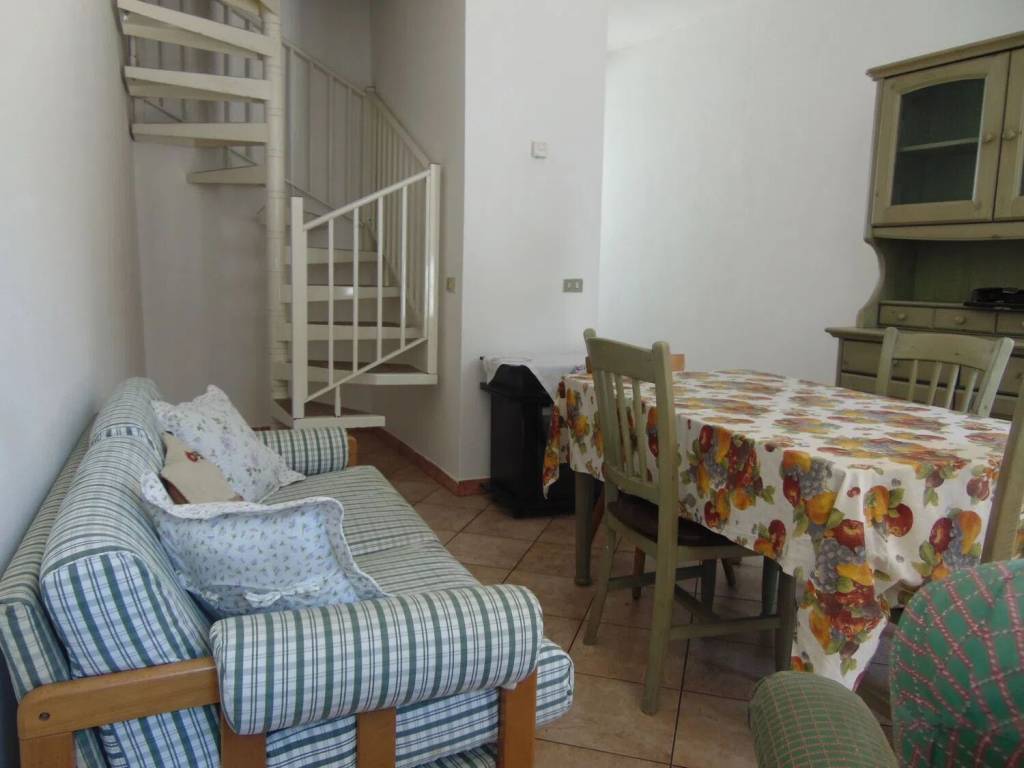 Appartamento a Luino in Via Martiri, 43 - Foto 4