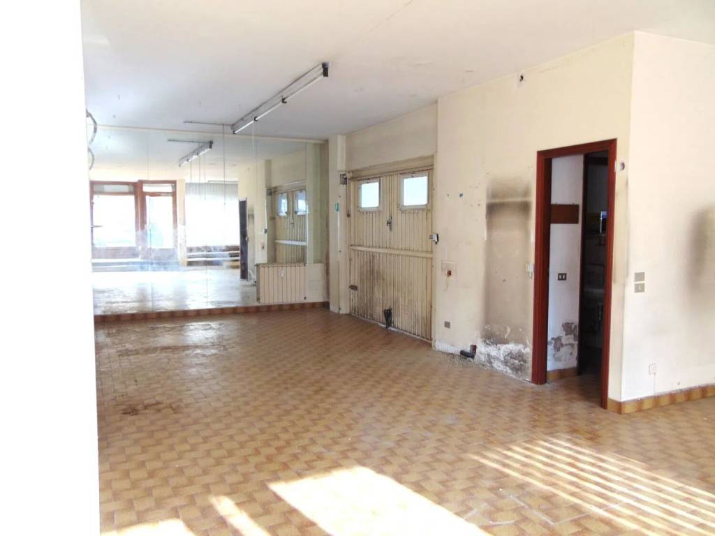 Immobile a Luino in Via Rossini, 4 - Foto 4