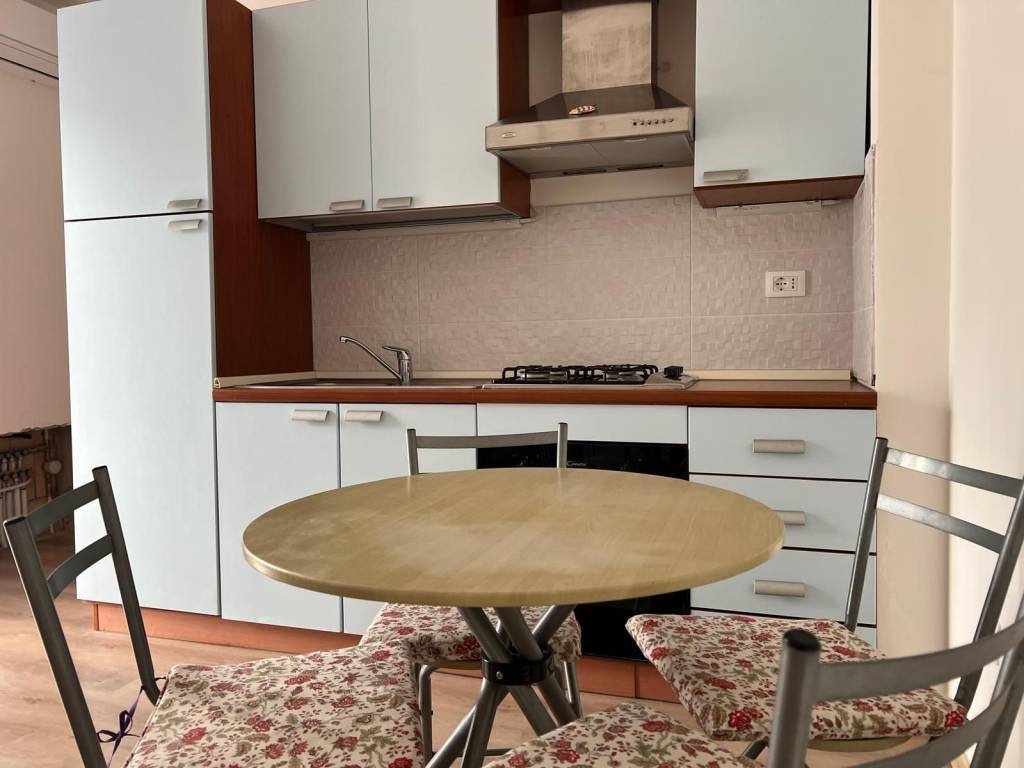 Appartamento a Vibo valentia in Via Roma, 33 - Foto 2