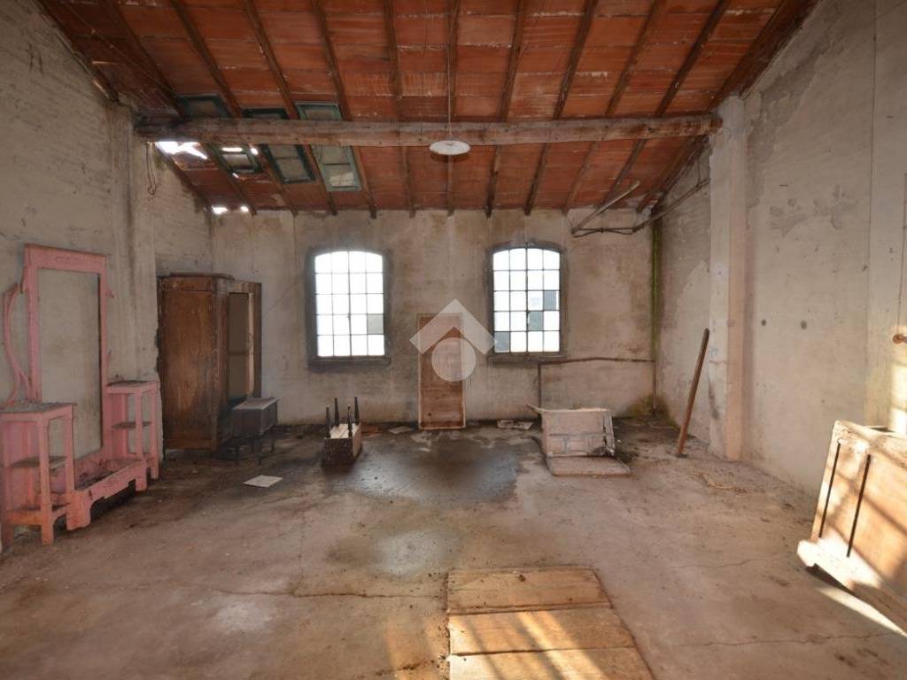 Box / garage a Baschi in Via della massea - Foto 2