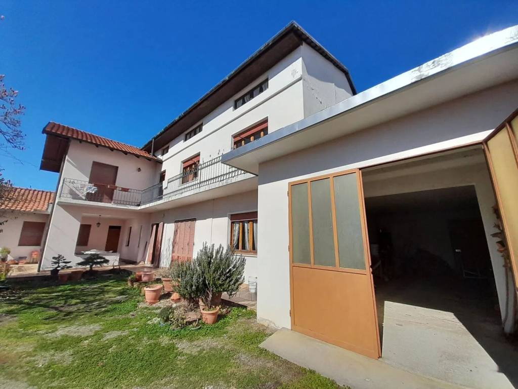 Villa a Romagnano sesia in Vicolo Belvedere, 26 - Foto 5