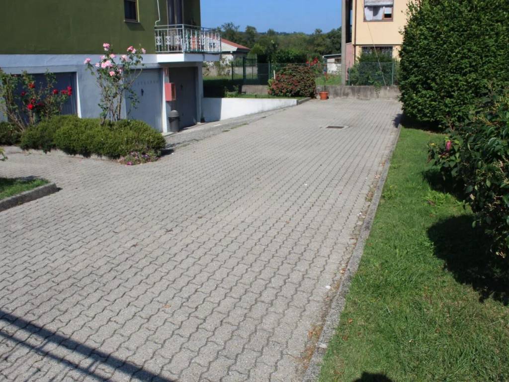 Appartamento a Prato sesia in Via Martiri Della Libertà, 24 - Foto 3
