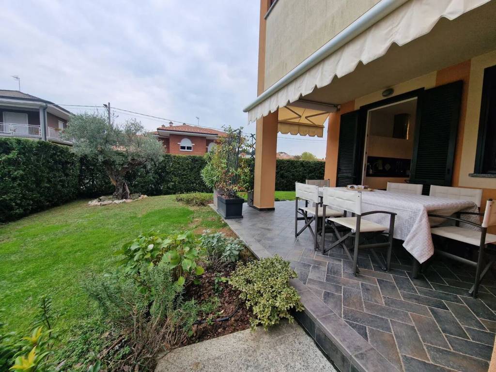 Appartamento a Ghemme in Via Privata Uglioni - Foto 2