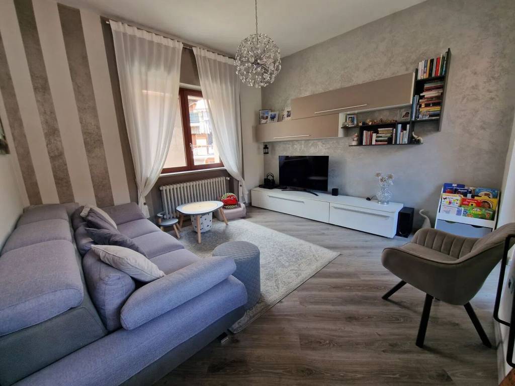 Villa a Prato sesia in Via Edmondo De Amicis - Foto 2