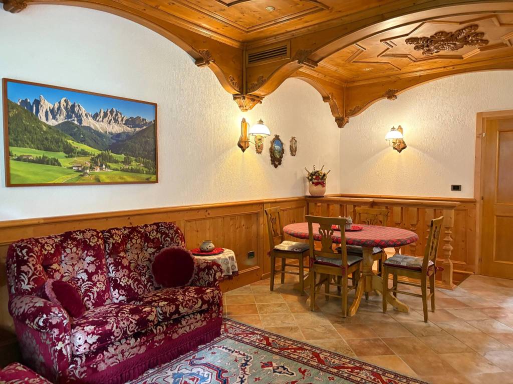 Appartamento a Pinzolo in Via Monte Spinale, 45 - Foto 4