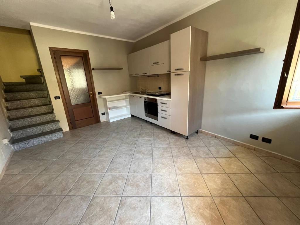 Appartamento a Galliate - Foto 2