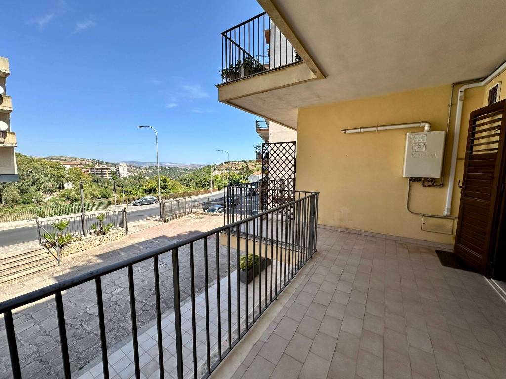 Appartamento a Ragusa in Via Aurelio Saffi, 9 - Foto 2