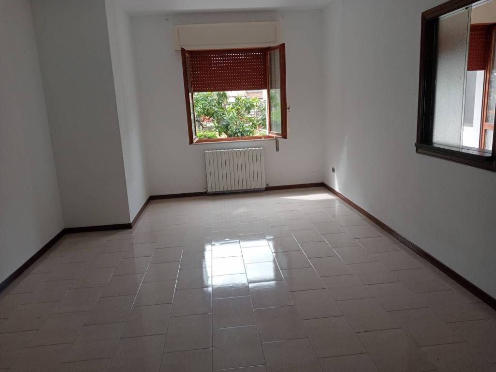 Appartamento a Teramo in Contrada Piano della Lenta - Foto 3