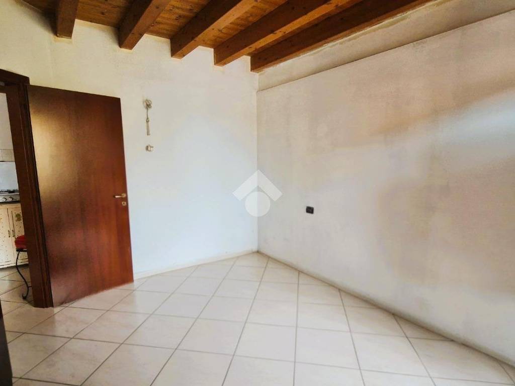 Appartamento a Castel goffredo in Viale Monte Grappa - Foto 2