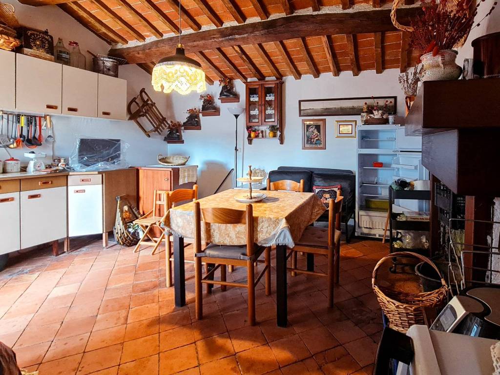 Appartamento a Santa fiora in Via Abbadia, 142 - Foto 4