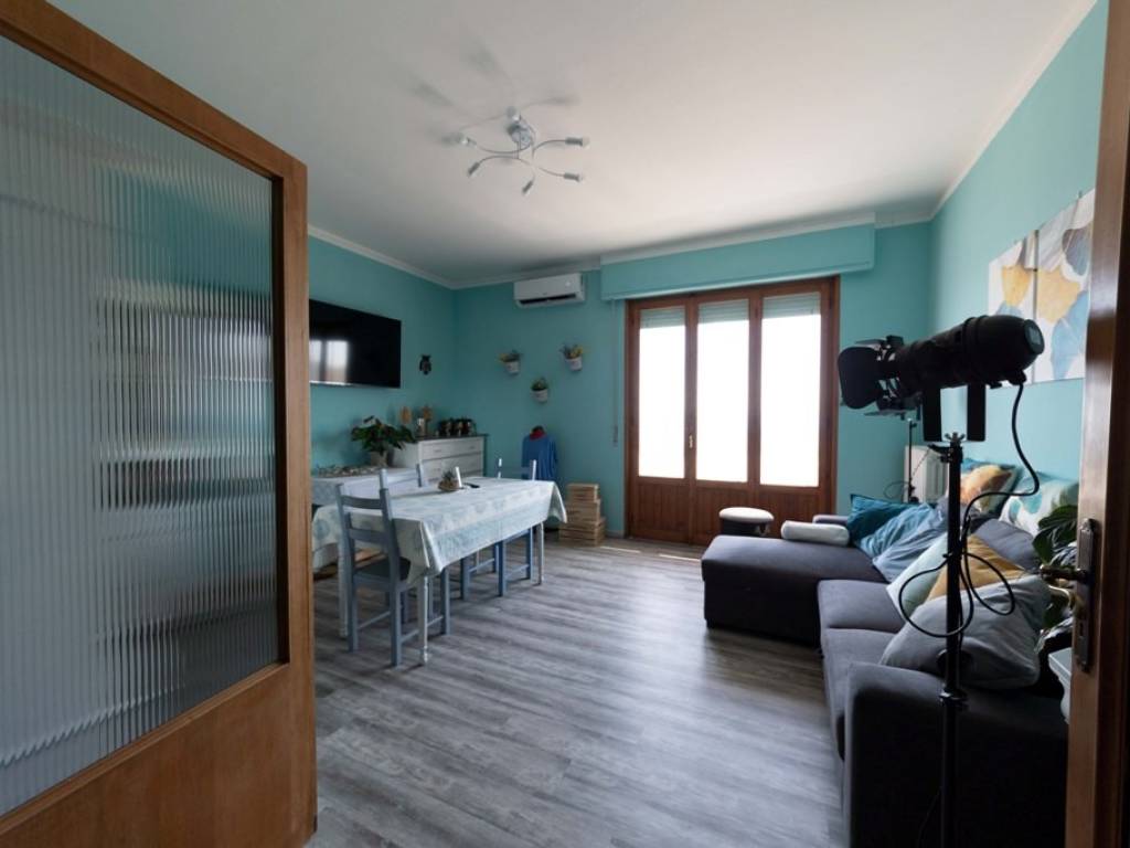 Appartamento a Gambassi terme in Via Leonardo da Vinci - Foto 3