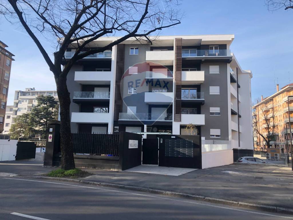 Appartamento a Parma in viale dei mille, 96 - Foto 2
