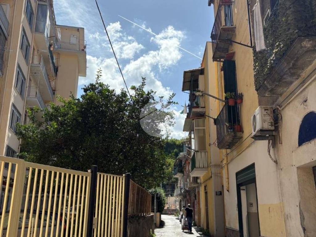 Appartamento a Castellammare di stabia in Via Grotta San Biagio, 32 - Foto 2