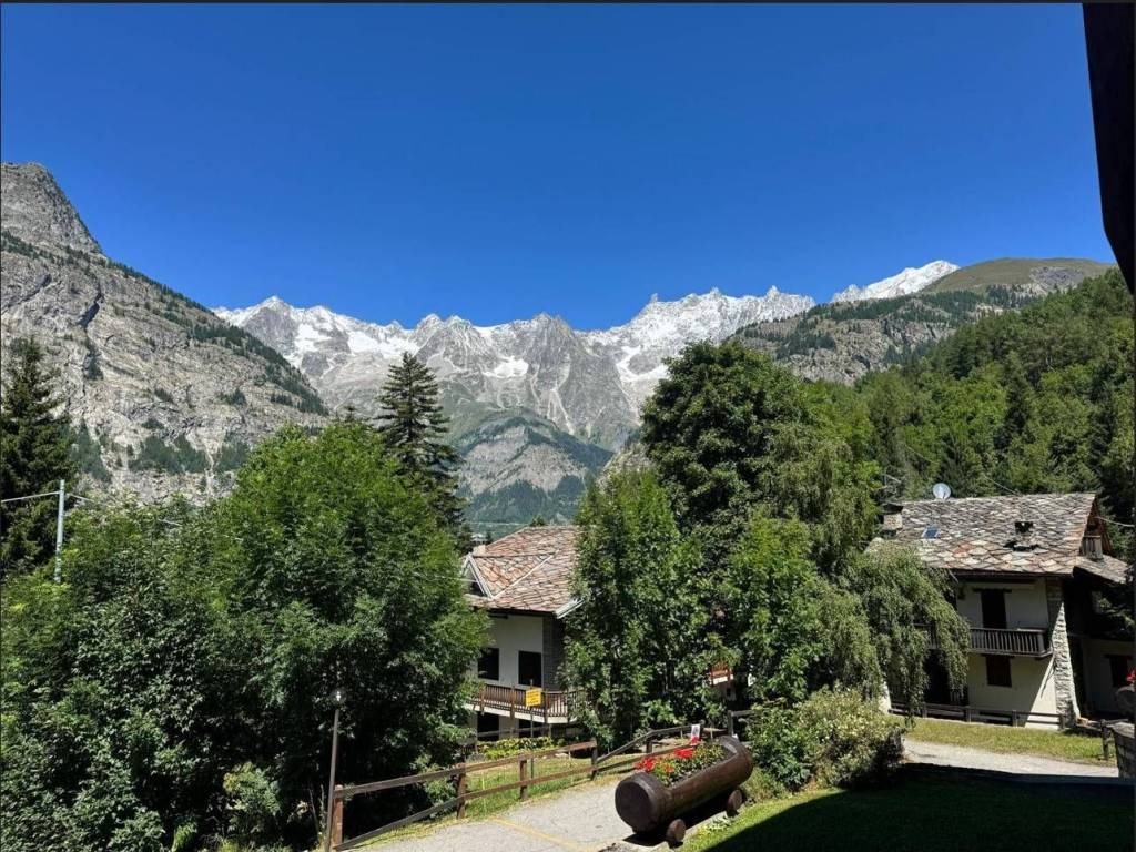 Appartamento a Courmayeur - Foto 4