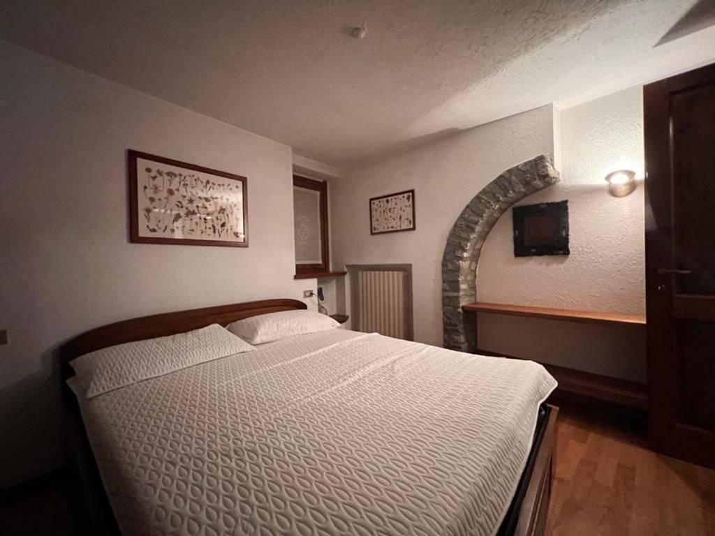 Appartamento a Courmayeur in della vittoria - Foto 3