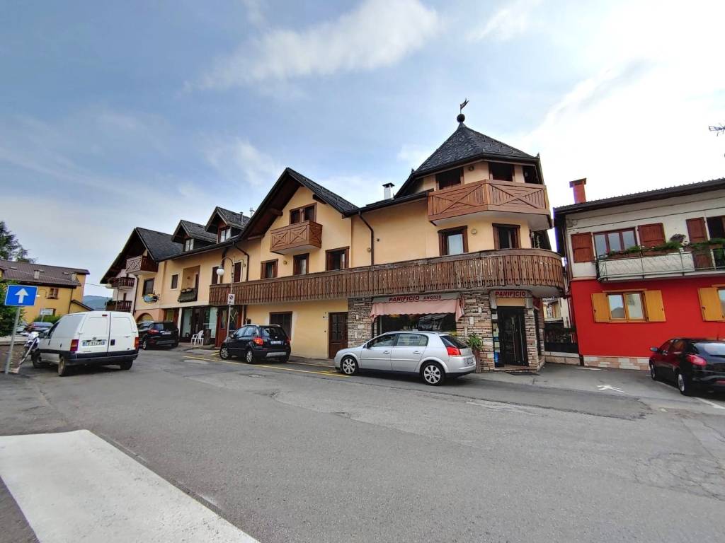 Appartamento a Roana in Via 25 Aprile - Foto 2