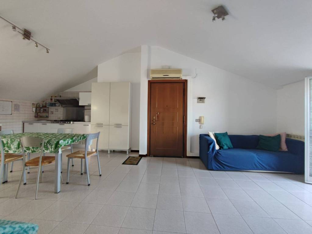Attico / mansarda a Città sant'angelo in Via Ludovico Antinori, 17 - Foto 2