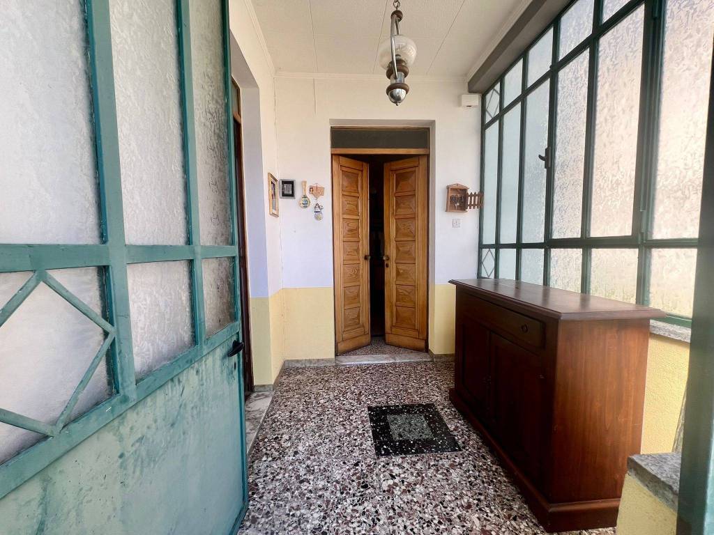 Villa a Cossato in Via Giovanni Amendola, 274 - Foto 2